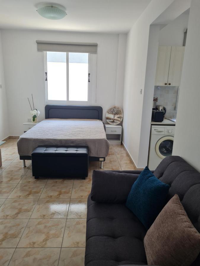 Laertis 2 Complex, Studio Apartment 106 - By Imh Travel & Tours Paphos Exteriör bild